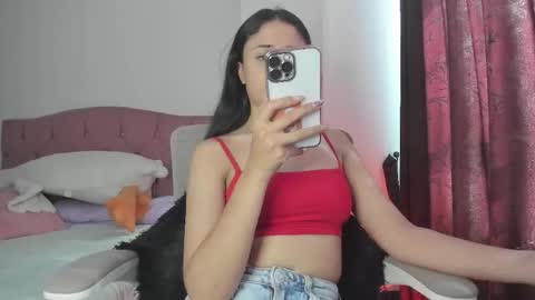 Caroline online show from 12-01-25, 07:30