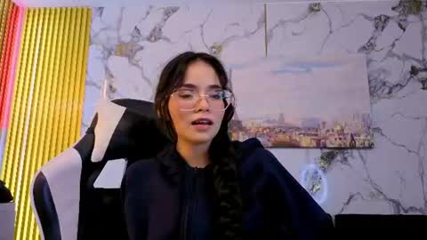 Snapshot of carolina23_pm chatting on 06-11-26, 02:53 carolina23_pm online show from 06-11-26, 02:53