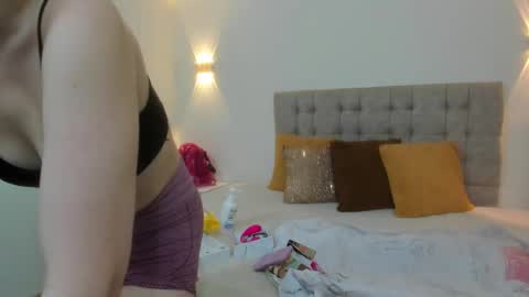 Carolina online show from 09-23-25, 12:19