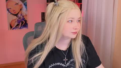 Mira online show from 04-08-26, 05:40