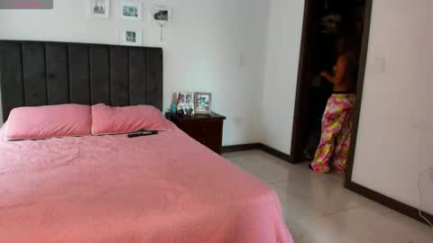 carolina_zaens online show from 02-02-26, 03:55