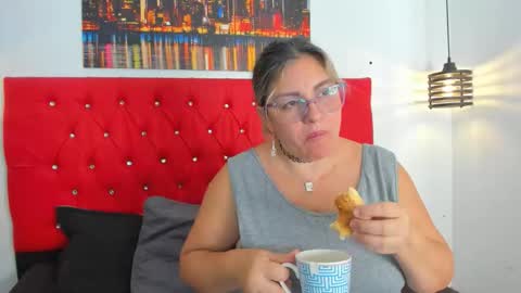 Carolina online show from 02-15-26, 04:47