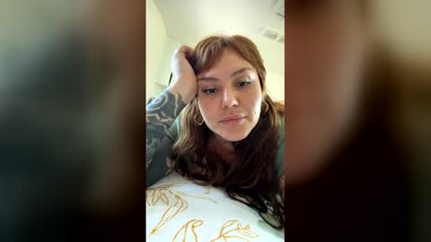 Snapshot of carolinamexicana chatting on 03-27-26, 08:52 Elena online show from 03-27-26, 08:52