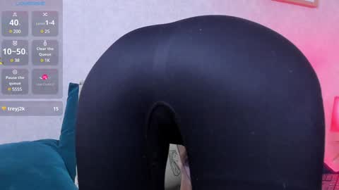  Caroline  online show from 01-23-25, 05:52