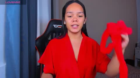 caroline_east online show from 10-25-25, 11:51