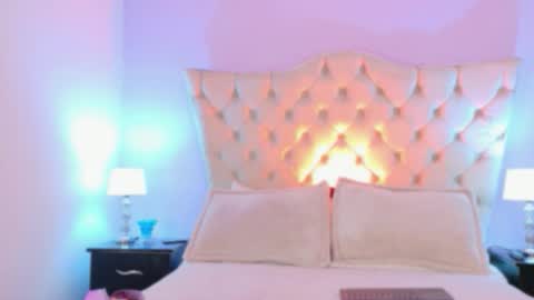 Caroline online show from 03-16-26, 07:51