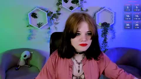 Snapshot of caroline_rosee_ chatting on 07-21-26, 09:00 Caroline online show from 07-21-26, 09:00