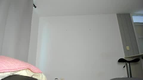 Caroline Tovar   Lovense is active my orgasms in your hands Give me more pleasure and make me cum online show from 06-21-26, 09:28
