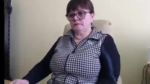 CarolineDream  online show from 02-26-25, 06:37