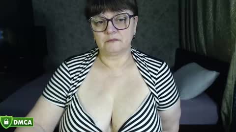 CarolineDream  online show from 10-29-25, 07:04