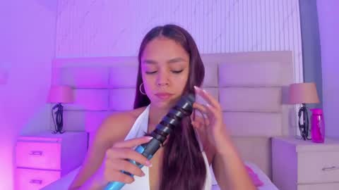 Caroline online show from 03-30-26, 12:28