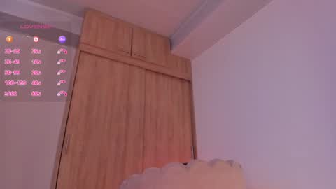 Snapshot of carolinna_ chatting on 06-27-26, 12:48 carolinna_ online show from 06-27-26, 12:48