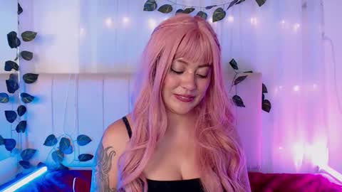 Snapshot of caromartiinnez chatting on 02-18-25, 10:47 online show from 02-18-25, 10:47