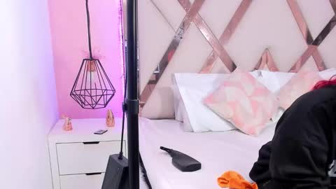 Caro Gmez  online show from 01-05-26, 05:27