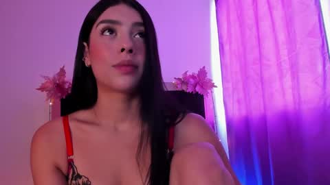 Snapshot of carorosse chatting on 01-02-25, 06:34 Caro  online show from 01-02-25, 06:34