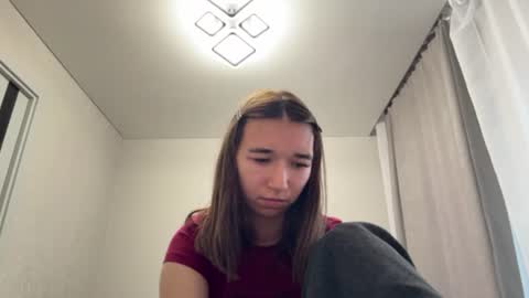 Snapshot of caroylncastellaw chatting on 07-31-26, 03:33 Sara online show from 07-31-26, 03:33