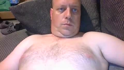 Snapshot of carpman777 chatting on 05-01-26, 02:32 Hereforun online show from 05-01-26, 02:32