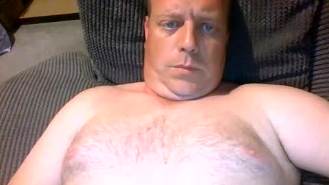 Snapshot of carpman777 chatting on 06-15-26, 07:05 Hereforun online show from 06-15-26, 07:05