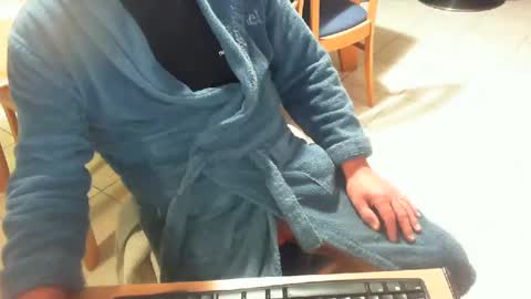 Snapshot of carredegazon chatting on 01-15-25, 09:51 carredegazon online show from 01-15-25, 09:51