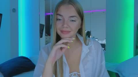 carriebradshawww online show from 07-17-26, 06:13