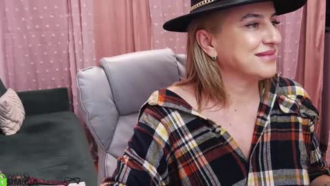 Carrie online show from 01-27-25, 03:50