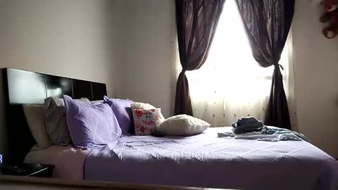 Snapshot of carrilez chatting on 11-16-25, 07:19 carrilez online show from 11-16-25, 07:19