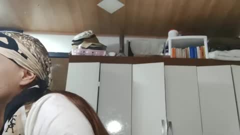 Snapshot of cary_mary chatting on 09-12-25, 11:15 Cary mary online show from 09-12-25, 11:15