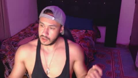 Snapshot of casas_oom chatting on 10-05-25, 06:23      online show from 10-05-25, 06:23