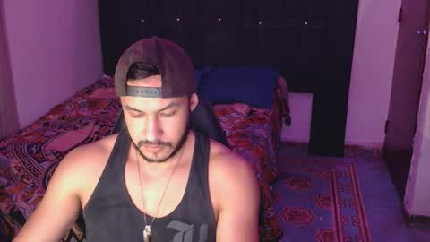 Snapshot of casas_oom chatting on 10-11-25, 04:33      online show from 10-11-25, 04:33