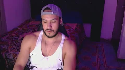 Snapshot of casas_oom chatting on 10-18-25, 03:09      online show from 10-18-25, 03:09