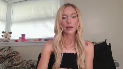Snapshot of caseygirl6879 chatting on 06-29-26, 03:12 Casey Lakes online show from 06-29-26, 03:12