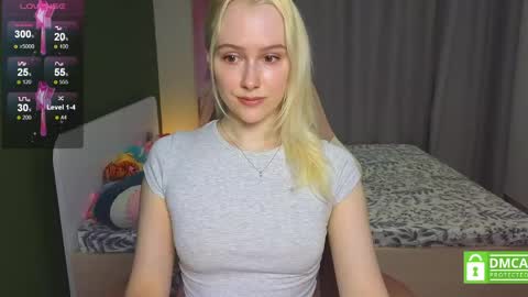 My name is Casey... Nice to meet you  I will be happy to have funthumbs up please its important online show from 06-06-26, 05:34