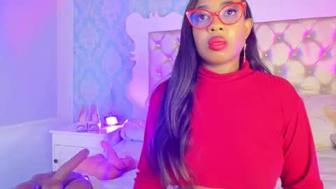 Snapshot of caseymoon chatting on 04-27-26, 12:47 Casey online show from 04-27-26, 12:47
