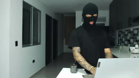 cash_master777 online show from 11-27-25, 11:18