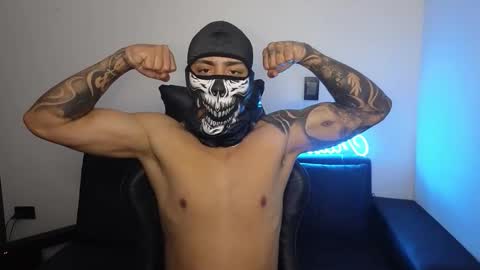 cash_master777 online show from 02-15-26, 01:31