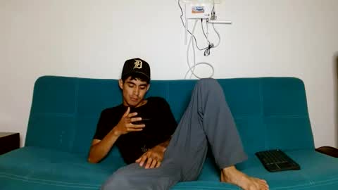 Snapshot of cash_master_san chatting on 02-02-25, 10:39 Cash Master San online show from 02-02-25, 10:39