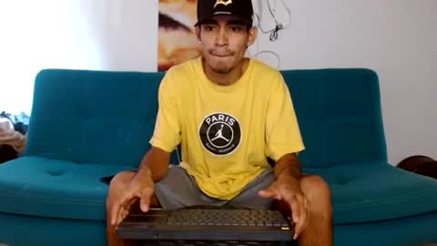 Snapshot of cash_master_san chatting on 02-11-25, 02:46 Cash Master San online show from 02-11-25, 02:46