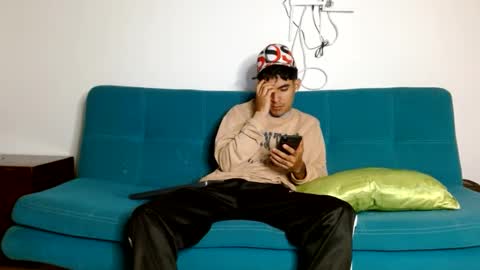 Snapshot of cash_master_san chatting on 02-20-25, 02:40 Cash Master San online show from 02-20-25, 02:40