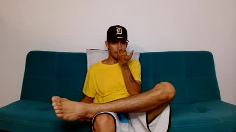 Snapshot of cash_master_san chatting on 03-08-25, 05:33 Cash Master San online show from 03-08-25, 05:33