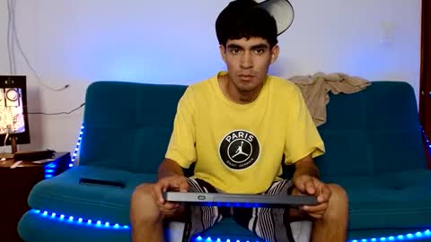 Snapshot of cash_master_san chatting on 03-11-25, 04:40 Cash Master San online show from 03-11-25, 04:40