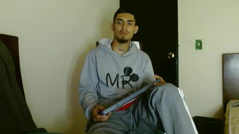 Snapshot of cash_master_san chatting on 09-10-25, 08:31 Cash Master San online show from 09-10-25, 08:31