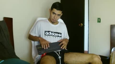 Snapshot of cash_master_san chatting on 09-14-25, 04:17 Cash Master San online show from 09-14-25, 04:17