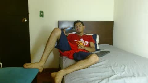 Snapshot of cash_master_san chatting on 09-19-25, 02:13 Cash Master San online show from 09-19-25, 02:13