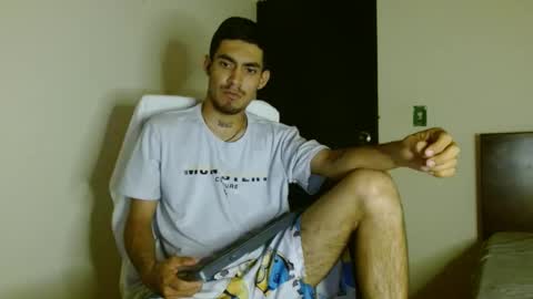 Snapshot of cash_master_san chatting on 09-25-25, 03:32 Cash Master San online show from 09-25-25, 03:32