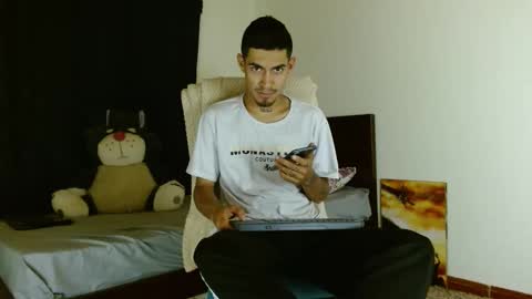 Snapshot of cash_master_san chatting on 11-02-25, 01:08 Cash Master San online show from 11-02-25, 01:08