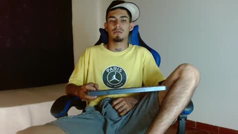 Snapshot of cash_master_san chatting on 11-21-25, 05:00 Cash Master San online show from 11-21-25, 05:00