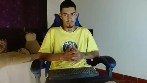 Snapshot of cash_master_san chatting on 11-22-25, 03:33 Cash Master San online show from 11-22-25, 03:33