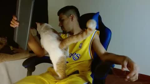 Snapshot of cash_master_san chatting on 11-23-25, 03:39 Cash Master San online show from 11-23-25, 03:39