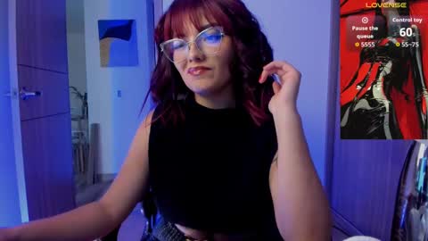 Snapshot of cash_vice chatting on 09-17-25, 05:14 caprice online show from 09-17-25, 05:14