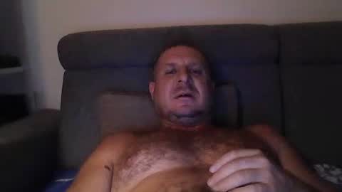 Snapshot of cashmaster33 chatting on 10-11-25, 08:51 cashmaster33 online show from 10-11-25, 08:51